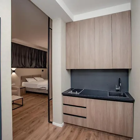 Griffon Bar Food Apartment Struga